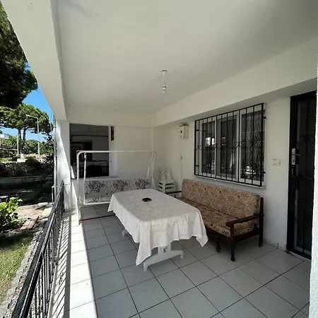 Charming Steps From Long With Wifi بيت للعطل كوشاداسيه