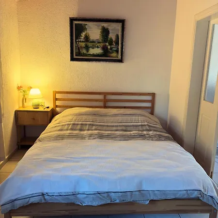400 M Away From Long With Wifi And Airconditioner *