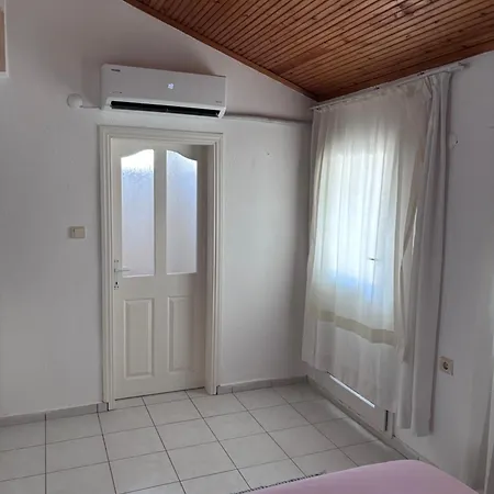 400 M Away From Long With Wifi And Airconditioner בית נופש