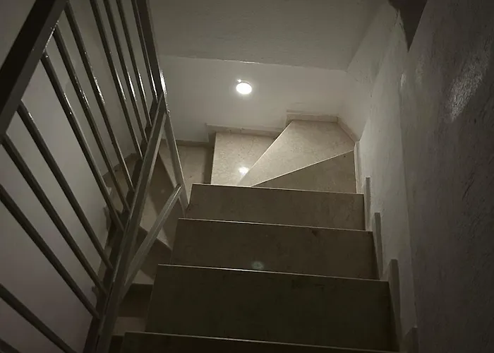 Charming Steps From Long With Wifi Kusadası