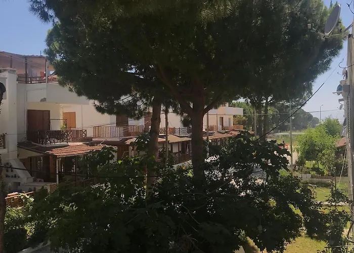 Charming Steps From Long With Wifi * Kusadası