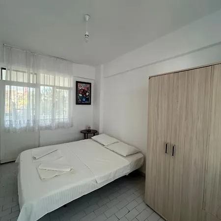 Charming Steps From Long With Wifi Σπίτι διακοπών