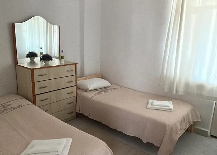 Charming Steps From Long With Wifi Kusadası